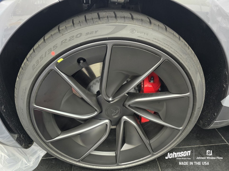 테슬라 모델3 하이랜드 퍼포먼스 퀵실버는 존슨썬팅이 최적화?! / 영등포구 당산동