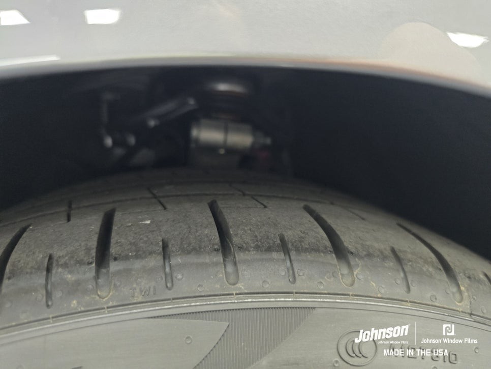 테슬라 모델3 하이랜드 퍼포먼스 퀵실버는 존슨썬팅이 최적화?! / 영등포구 당산동