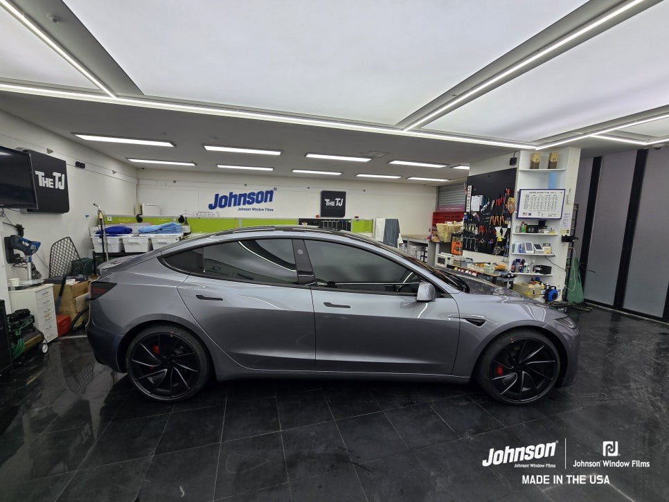 테슬라 모델3 하이랜드 퍼포먼스 퀵실버는 존슨썬팅이 최적화?! / 영등포구 당산동