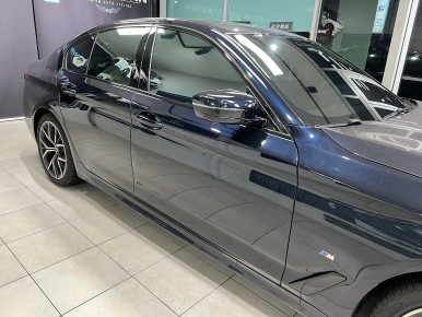BMW 530i G30 크롬죽이기 랩핑작업 (포항) / 포항, 경주
