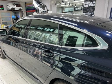 영덕랩핑 영천랩핑 BMW 630i GT 윈도우테두리 크롬죽이기 / 포항, 경주