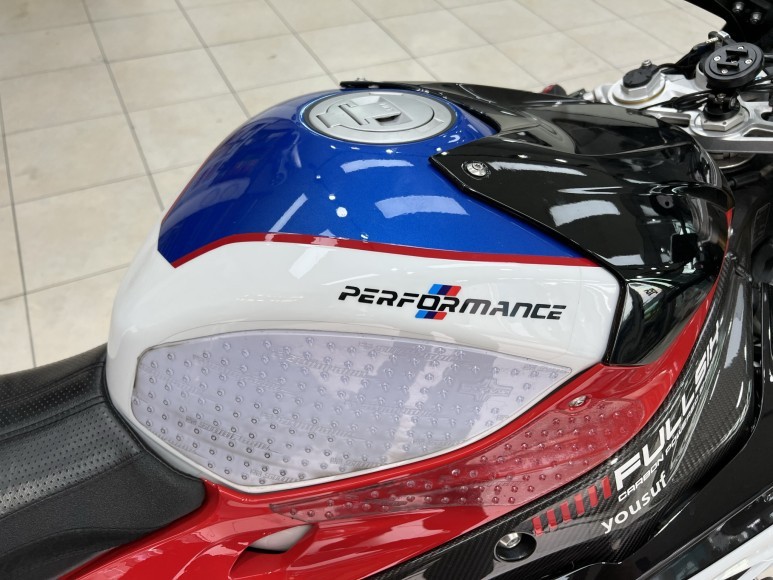 포항 바이크랩핑 BMW S1000RR 탱크 부분랩핑 / 포항, 경주