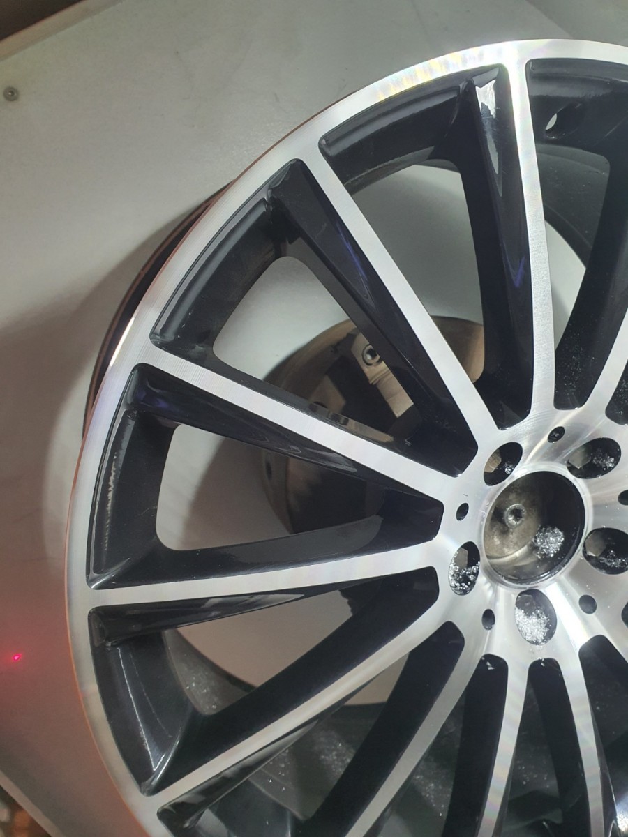 [오성휠수리][휠복원][휠수리][휠도색][다이아컷팅휠복원]벤츠 GLC 250D 다이아컷팅 휠복원 / 천안, 평택, 청주