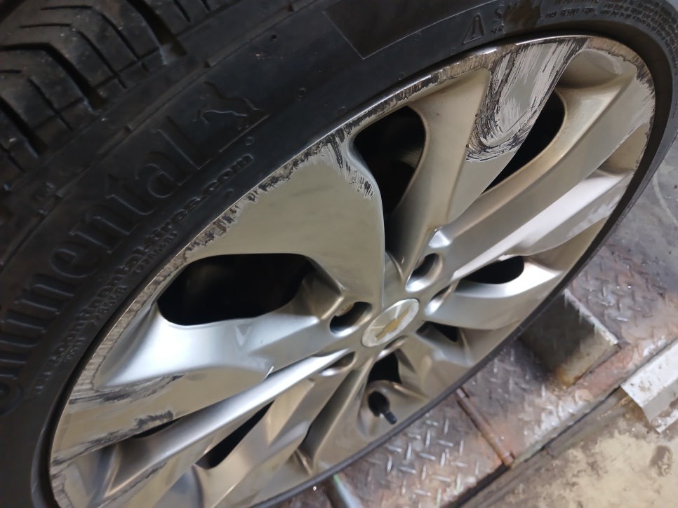 달서구휠복원, 말리부 19인치 유광블랙 복원 사례 / 대구 달서, 남구, 서구