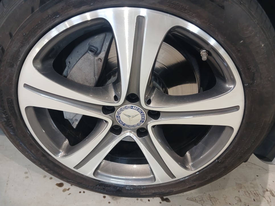 달서구휠복원, E300 18인치 컷팅 복원 작업 / 대구 달서, 남구, 서구