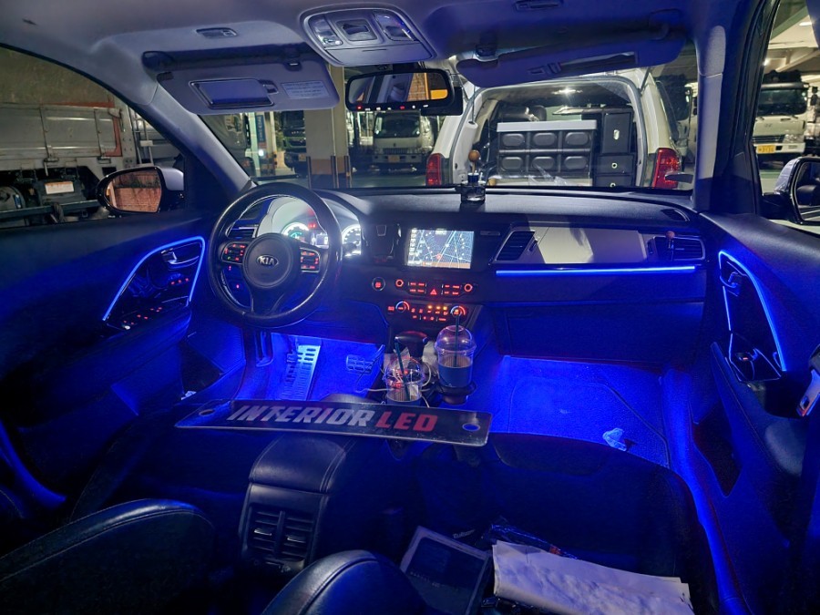 기아 니로 광섬유엠비언트라이트 출장시공 수도권 출장엠비언트 RGB블루투스통합제어엠비언트 / 부천, 수도권 출장
