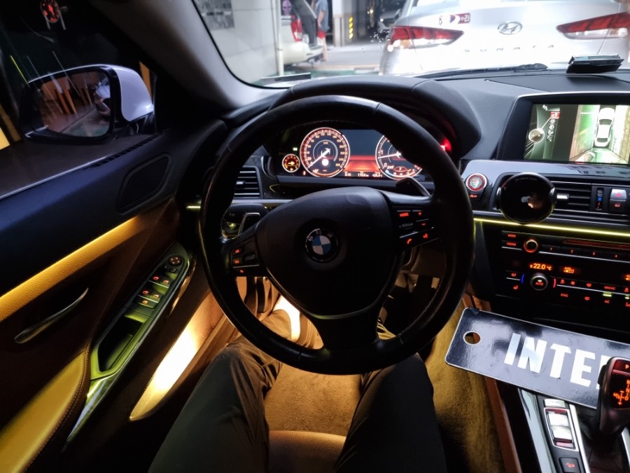 640d엠비언트 그란쿠페엠비언트 롱바디엠비언트 6시리즈엠비언트 bmw엠비언트 dmx엠비언트 DMX아크릴 부천무빙엠비언트 순정연동 과속연동 출장엠비언트 수도권출장엠비언트