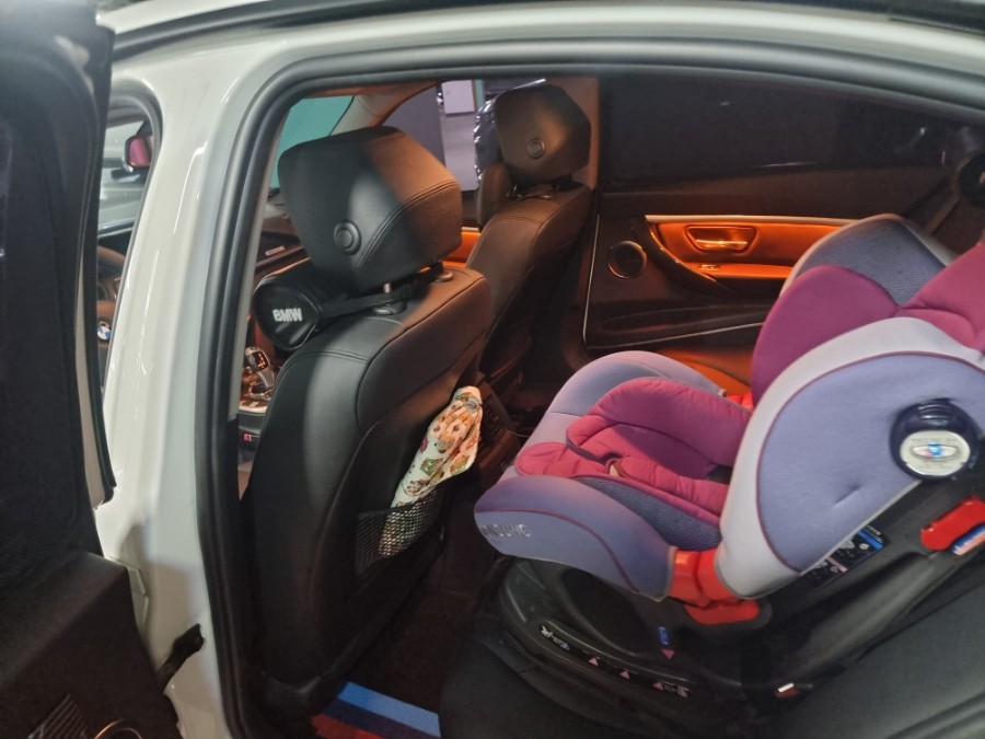 f30엠비언트 320d엠비언트 bmw엠비언트 순정엠비언트2칼라  간접조명엠비언트 DMX아크릴 비노출 엠비언트 순정연동 과속연동 출장시공엠비언트 수도권출장시공엠비언트