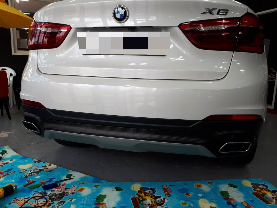 대구.경북 / BMW X6 리어 디퓨저 포인트랩핑(대구랩핑 Custom M) / 대구 동구 용계동 / 대구