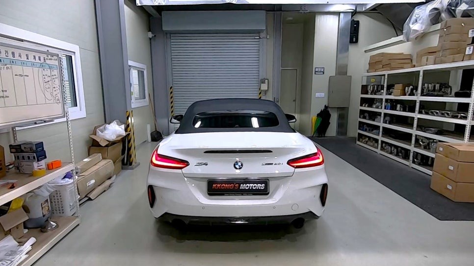 [BMW Z4 20i] 엔드커스텀배기+M카본팁 / 인천 동구