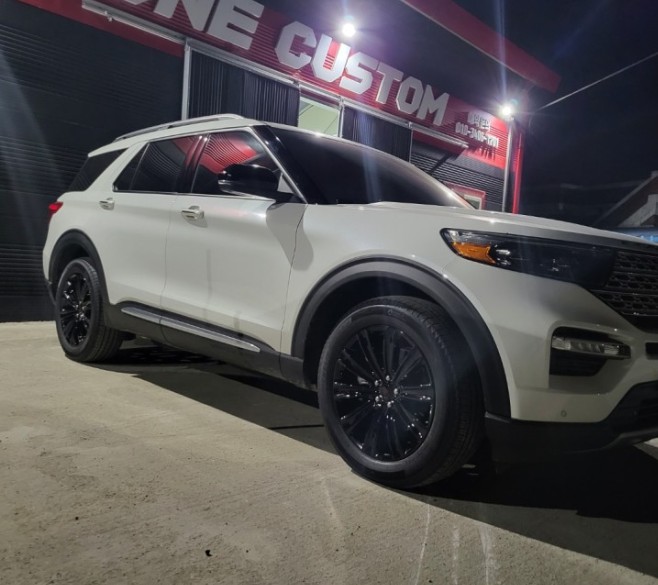 휠복원 가격 포드익스플로러 블랙유광 휠도색과 휠복원 시공 사례! / 원주시 소초면