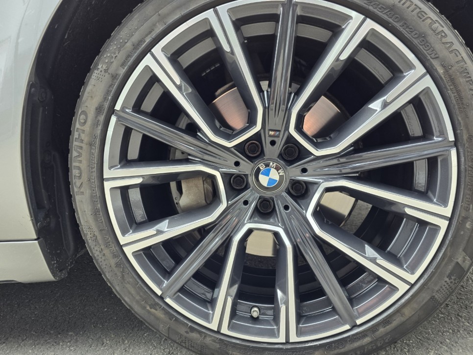 제천휠수리 BMW 740i 다이아몬드컷팅 휠수리! / 원주시 소초면