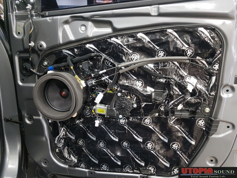 [울산카오디오작업]   싼타페DM  미국 핸드메이드 수공예 스피커 CDT 유로 스포츠 ES 165  를 장착하여 음질의      양감을 부여하다