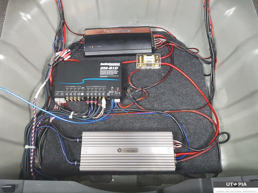 울산카오디오/    포항 그랜져HG Audiocontrol DM 810 DSP 프로세서튜닝