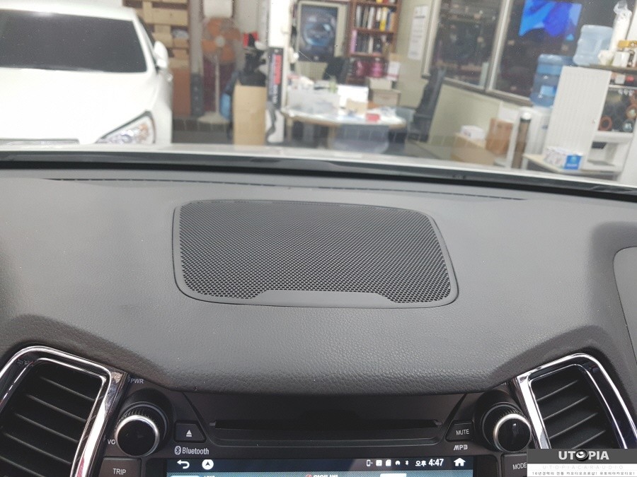 울산카오디오!      현대자동차 싼타페DM CDT센터스피커 CS03DVC 장착