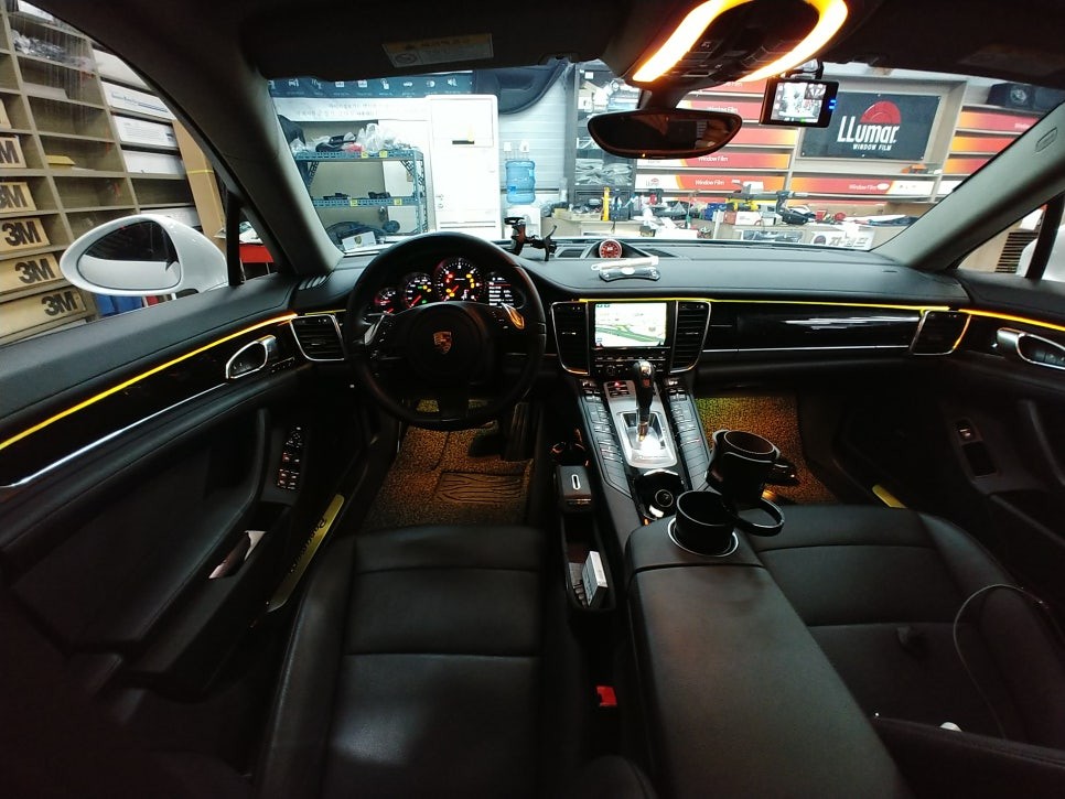 파나메라엠비언트 포르쉐엠비언트 4세대 스마트엠비언트 대구엠비언트라이트 대구엠비언트무드등 엠비언트코리아대구본점 / 대구 달서