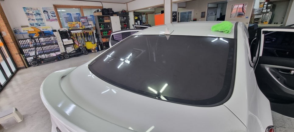 아반떼 썬팅 기포 현상으로 인한 뒷유리 버블 원인과 해결 방법 / 경기 남양주