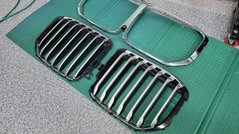 bmw x7 사틴 블랙 크롬죽이기 & 전체 랩핑 자동차 랩핑 가격은 어떻게 될까요? / 화성, 수원, 동탄