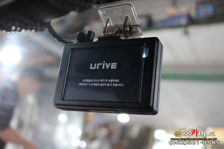 아반떼MD 뒷자석 시트와 보조석 방석시트 새제품으로 교환해드리고 DMB안테나와 블랙박스 설치해드림 / 광주 북구 중흥동