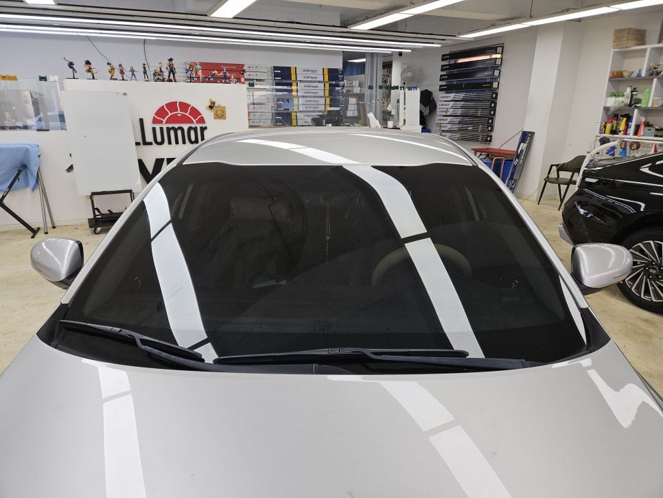 🔥 K5 오너 필독! 뜨거운 여름, 답답한 시야는 이제 그만! 금호카스 수원점에서 옵티멈 윈도우 필름 XT 등급으로 전면·측후면 재시공 대변신! 🚗💨 / 경기 수원