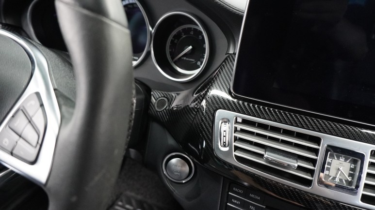 벤츠 CLS 63 AMG 실내 카본 PPF 시공