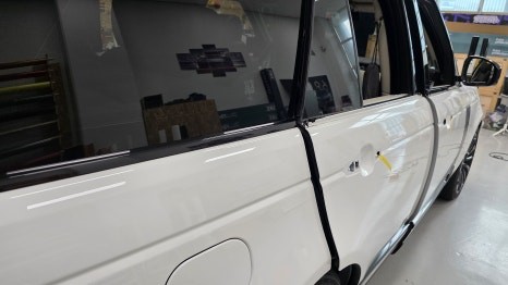 레인지로버 보그, 블랙PPF 듀오톤으로 앞도적인 존재감 완성