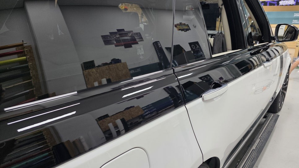 레인지로버 보그, 블랙PPF 듀오톤으로 앞도적인 존재감 완성