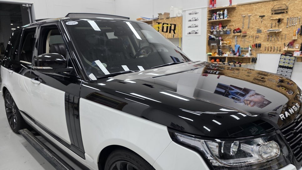 레인지로버 보그, 블랙PPF 듀오톤으로 앞도적인 존재감 완성