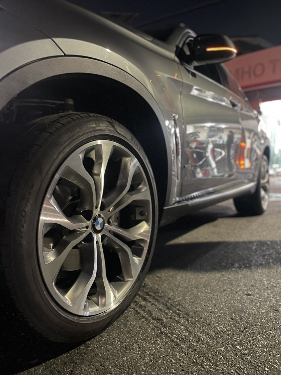 BMW X6 F16 20인치 순정휠 휠스크래치복원 휠상처수리 휠도색작업