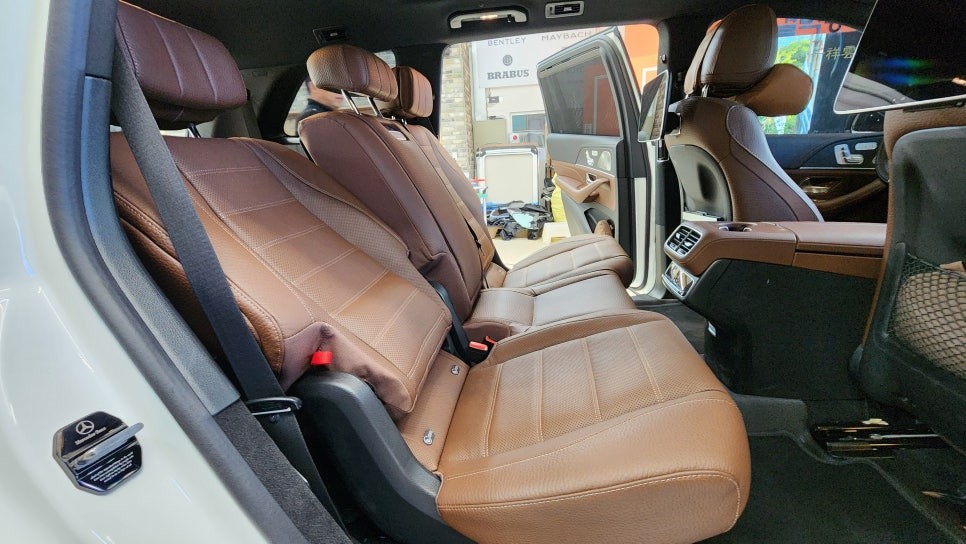 벤츠 GLS 400D GLS580 리클라이닝 시공 벤츠 리클라이닝 / 부산 사상구 삼락동