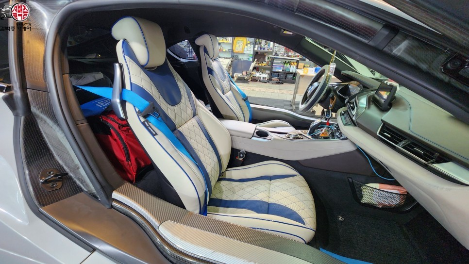 BMW i8 스포츠카 쿠페 리무진시트 교체 시공 / 부산 사상구