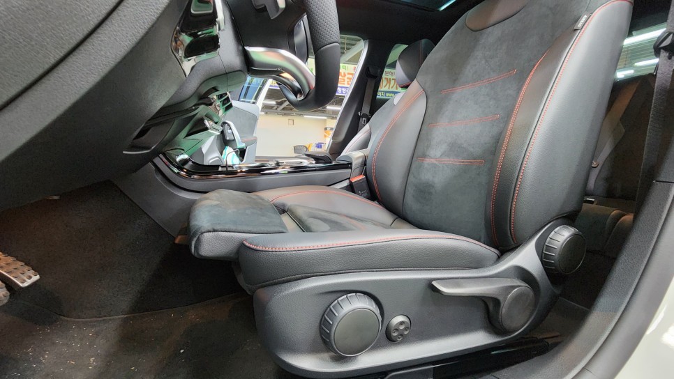 벤츠 A클래스 전동시트 A250 시공 / 부산 사상구