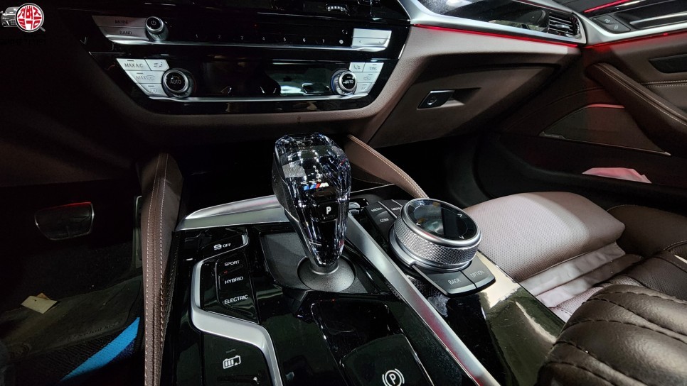 BMW 5시리즈 G30 530E 크리스탈 기어봉 튜닝 / 부산 사상구