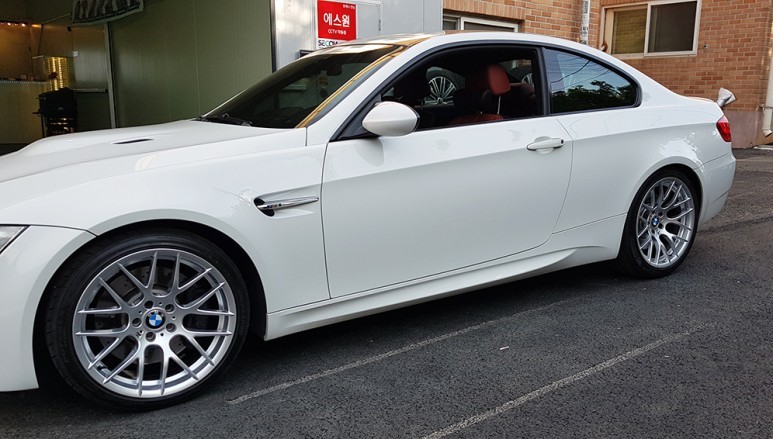 BMW E92 M3 휠복원 휠도색 비용 가격 얼마가 적당할까?