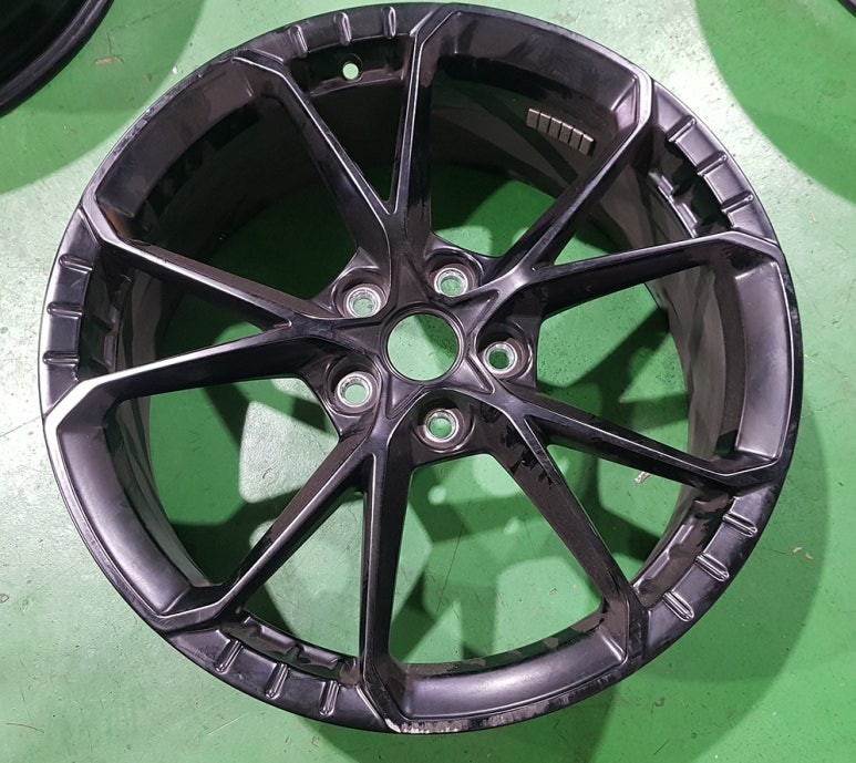 아반떼N N라인휠 매트블랙 휠복원 휠도색 분채도장 / 시흥시 죽율동