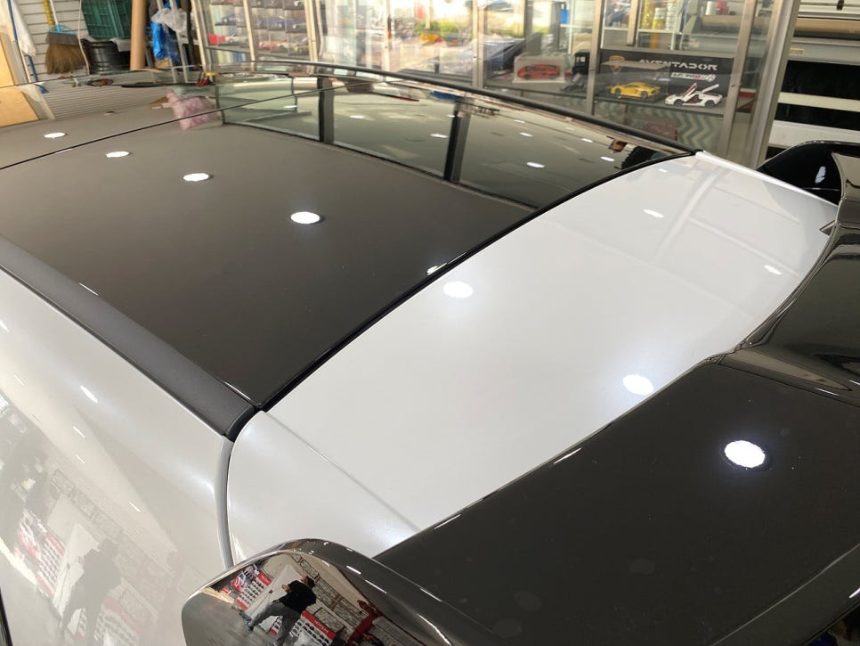 의정부 벤츠 A45 AMG 전체 고광택 화이트펄 랩핑