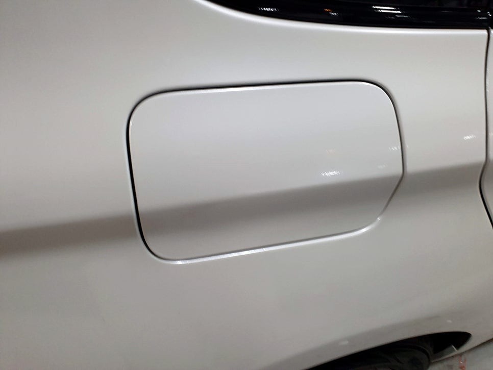 BMW 5GT 화이트펄 전체랩핑 + 크롬죽이기 +  실내랩핑, 모든 랩핑을 완성하다.