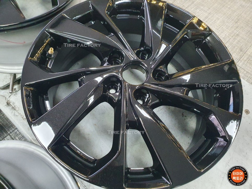 [남양주휠도색]현대 올뉴 투싼 17인치 블랙유광 휠복원&휠도색 / 남양주시 별내동