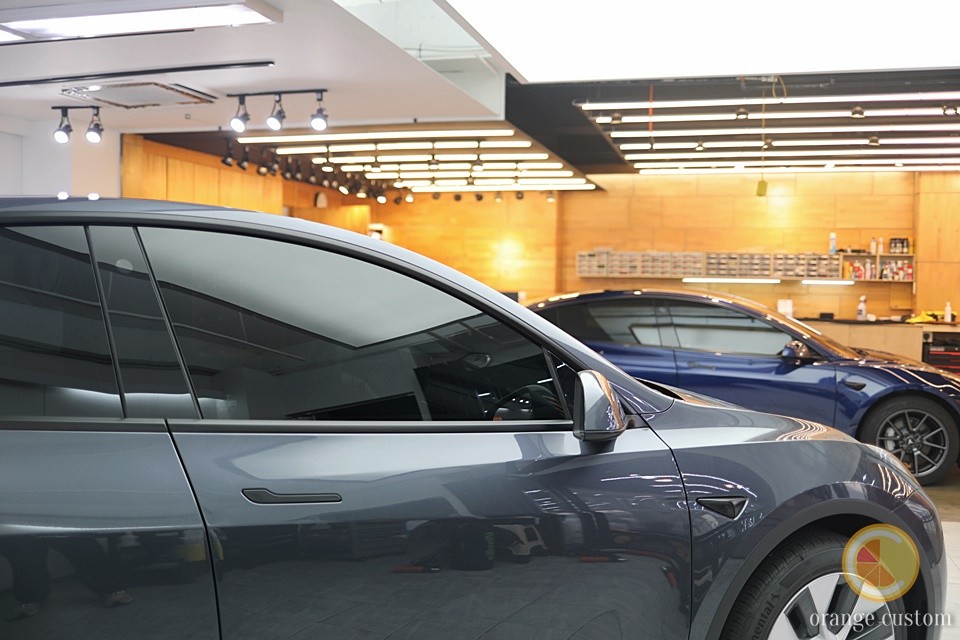 테슬라 모델Y 실버,엑스펠 프라임 XR+로 열차단율 높이고 선명함 더하기. / 서울 용산