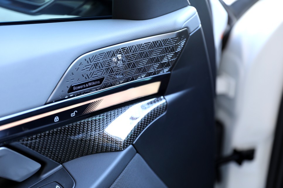 신형 BMW I5 40 엑스펠 썬팅 작업 및 신차 리뷰 / 용산, 마포, 중구