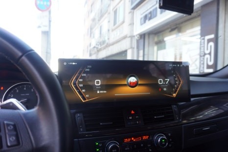 BMW E 바디 3시리즈 328 컨버터블 해외 직구 안드로이드 올인원 15인치 와이드 모니터 교체  신형 스마트키 이지가드 설치 작업