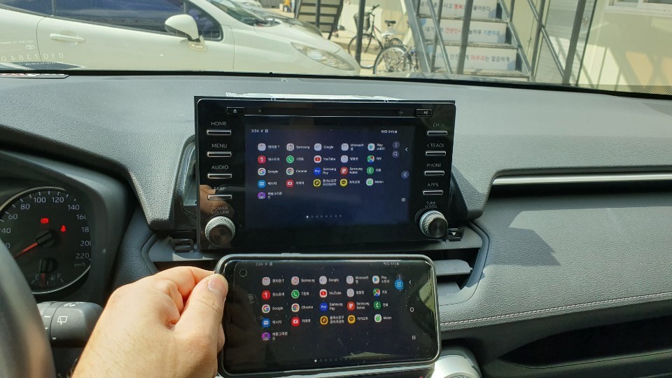 도요타 라브4 주행락해제로 핸드폰 미러링을^^ / 서울 중랑