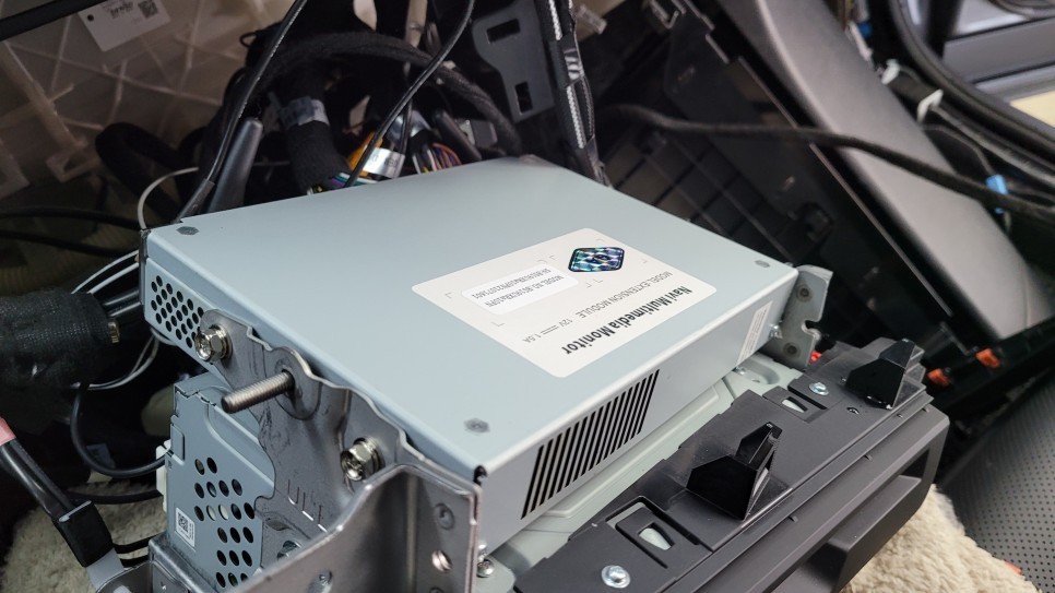 렉서스 UX 안드로이드 올인원 모니터 시공 / 성남,분당,판교