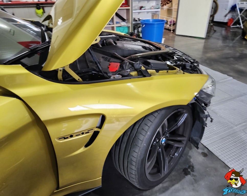 청주 랩핑샵 7000rpm BMW M4 