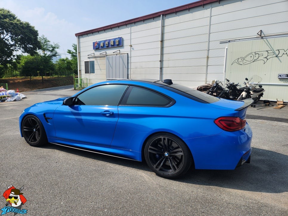 청주 랩핑샵 7000rpm BMW M4 