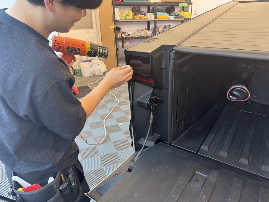 국내 유일 사이버트럭 랩핑 제거 후기 : 위례 랩핑 전문 라인리스 / 경기 성남