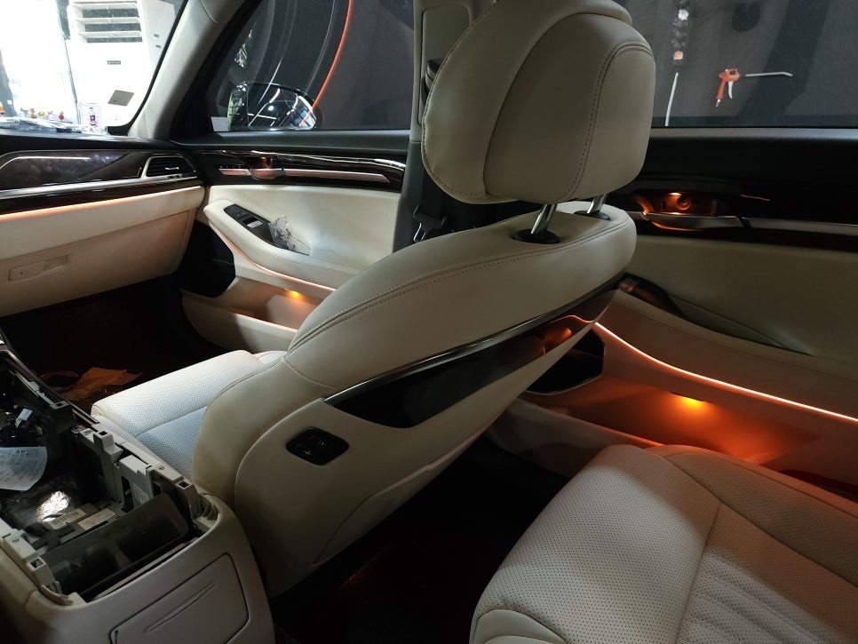 제네시스 EQ900 엠비언트 인테리어.