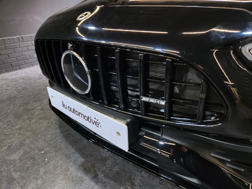 벤츠 W206 C클래스 블랙팩 세로그릴