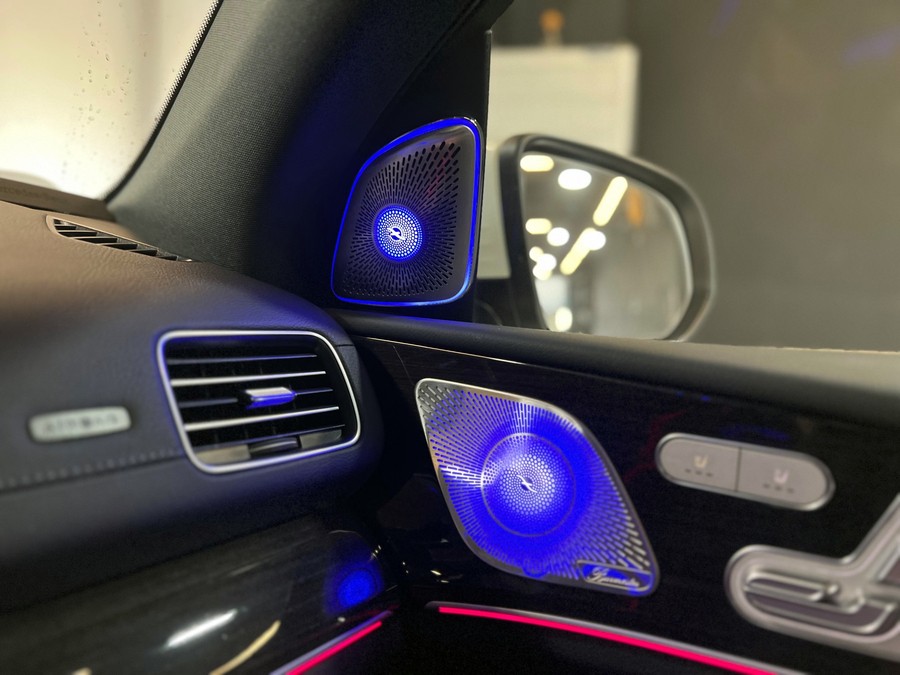 벤츠 C167 GLE쿠페 미드레인지 + 트위터 + 시트백 엠비언트 패키지.