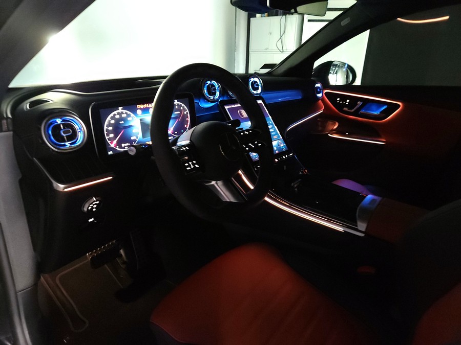 벤츠 X254 GLC 엠비언트 패키지.